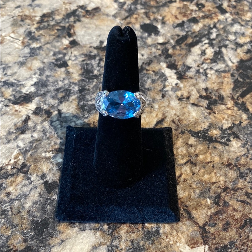 Topaz & Silver Ornate Ring (Size 7)
